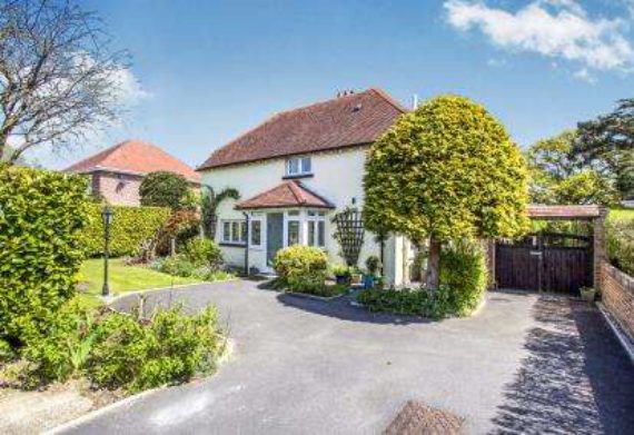 5 Bedroom Detached